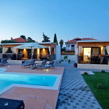 Jasmin By Interhome Biograd na Moru
