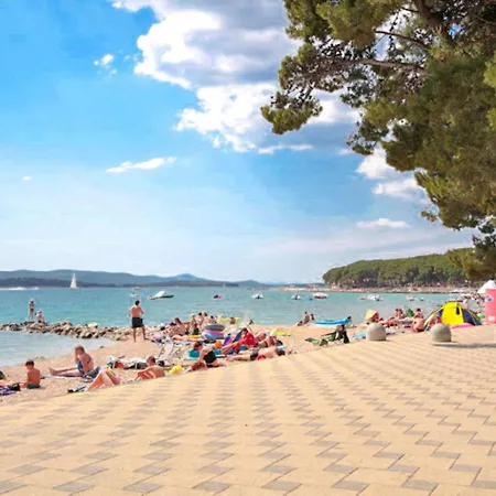 Jasmin By Interhome * Biograd na Moru